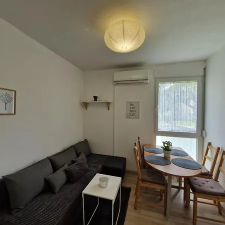 Lana Apartmán *